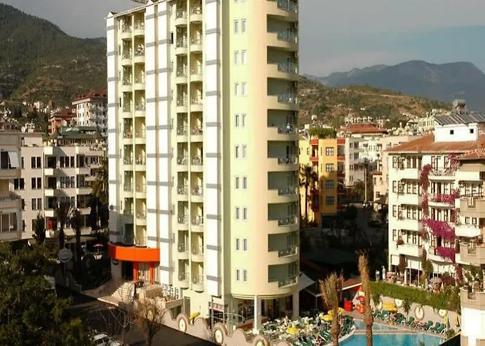 Okan Tower 3*